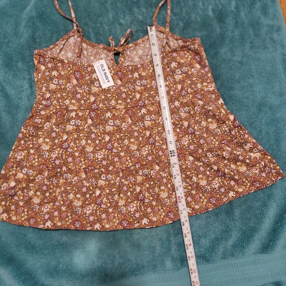 NWT Floral Spaghetti Strap Blouse - Picture 8 of 13